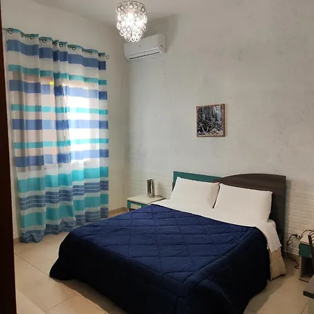 לינה וארוחת בוקר Amuri Ranni אבולה